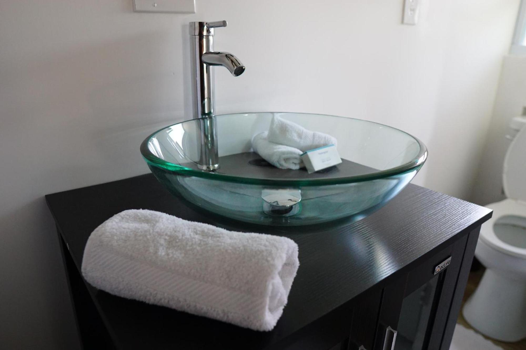 Mi Casa Es Tu Casa, Airport Suites タンパ エクステリア 写真