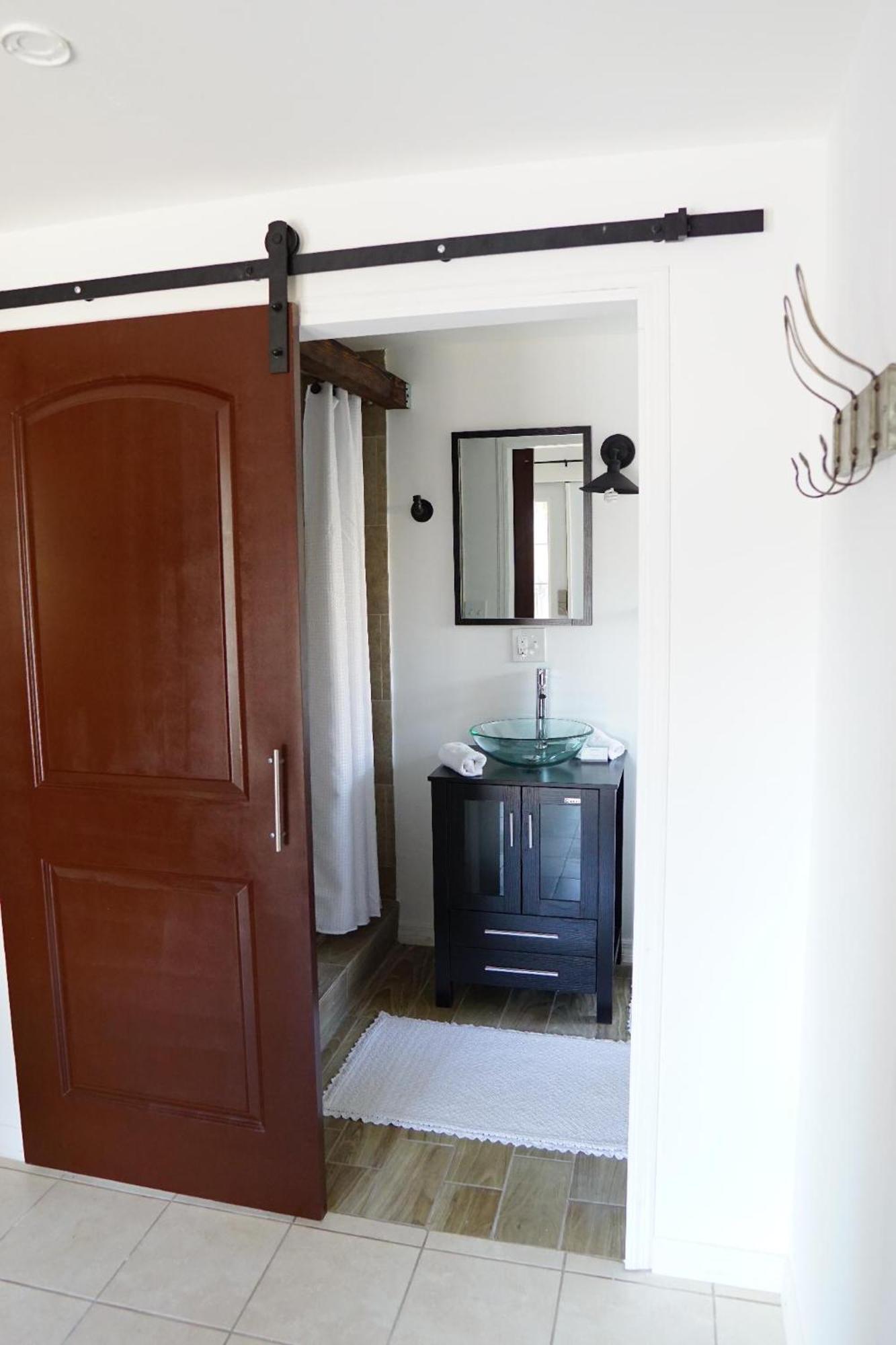 Mi Casa Es Tu Casa, Airport Suites タンパ エクステリア 写真
