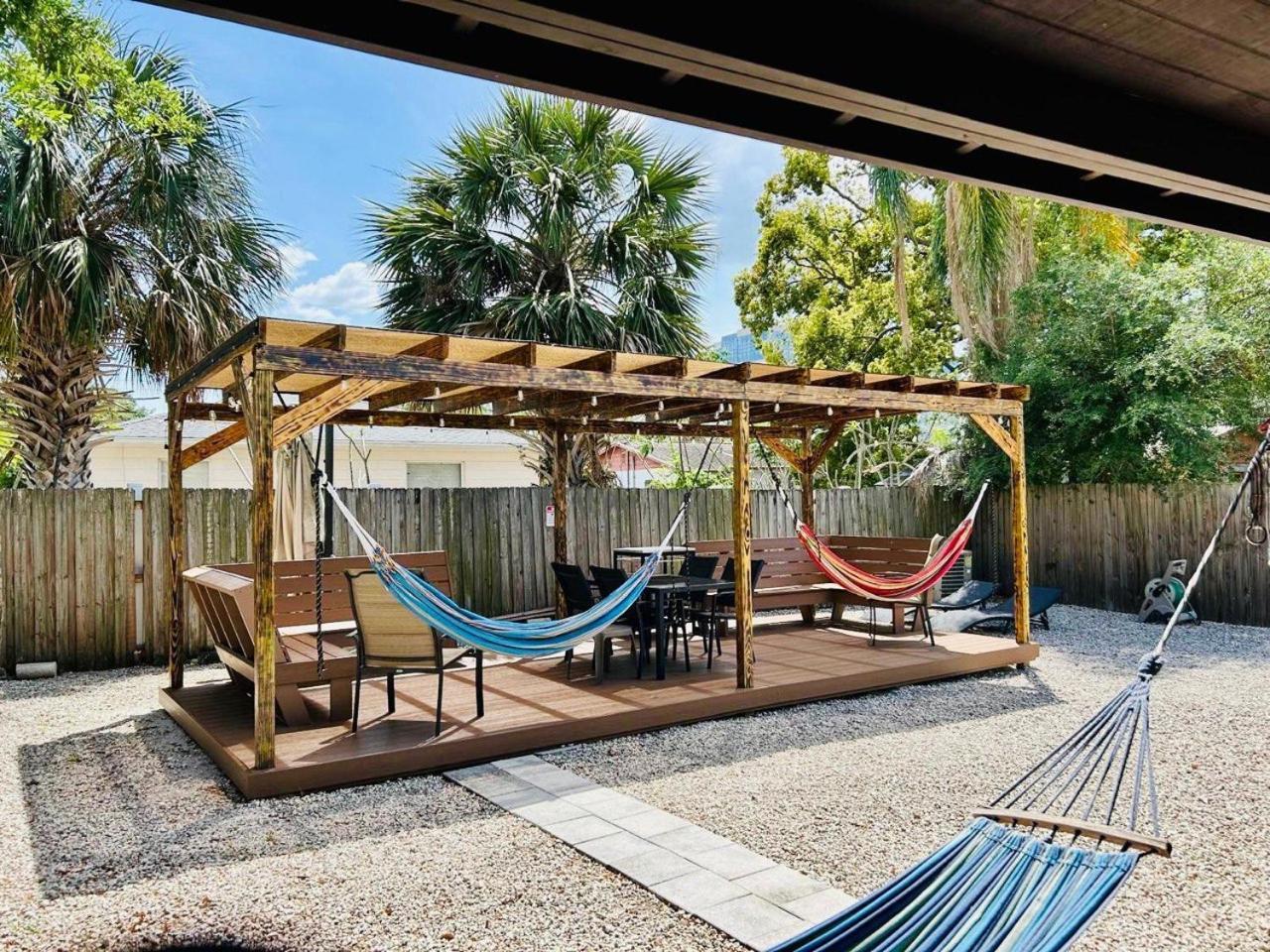 Mi Casa Es Tu Casa, Airport Suites タンパ エクステリア 写真